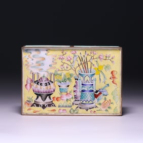 One piece of cloisonné lid box