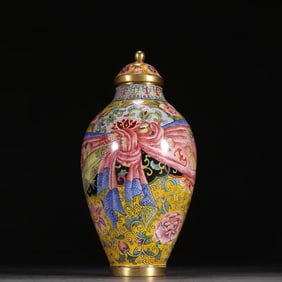 Qing Qianlong bronze gilt painting enamel cover jar