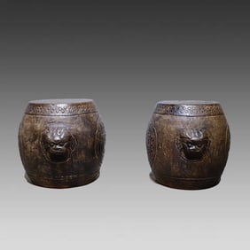Qing Dynasty A pair of bluestone beast head embroidered piers