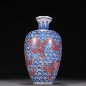 A piece of material tire painting enamel dragon pattern appreciation bottle