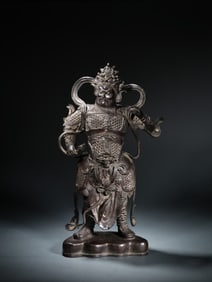 Qing Dynasty bronze fetus wide-eyed King Buddha statue