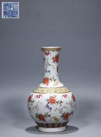 Qianlong year of the Qing Dynasty pastel Fushou reward bottle
