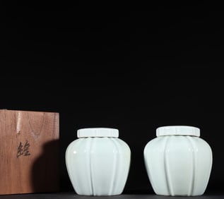 A pair of old Tibetan Ming Dynasty Yongle pink and blue glazed melon ridge lid jars