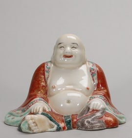 Pastel Maitreya Buddha statue in the middle of the Qing Dynasty