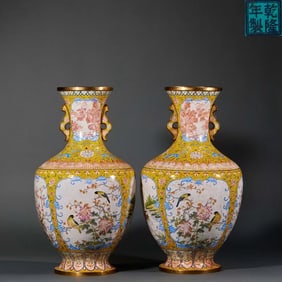 Qing Qianlong bronze fetal painting enamel open window happy eyebrows, mandarin ducks playing in the