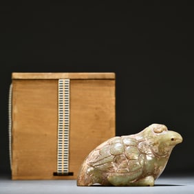 Ancient jade phoenix bird ornaments