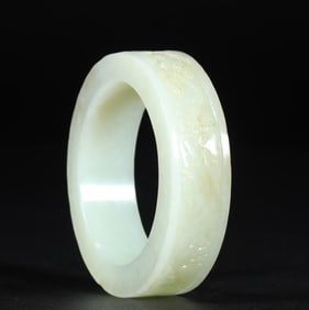 An old collection of Hetian jade poetry bracelets