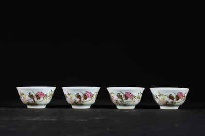 A set of old Qing Dynasty Yongzheng pastel flower and bird cups
