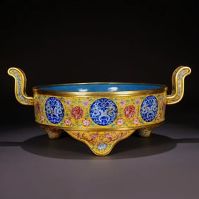 Copper-gilt painting enamel amphora