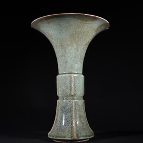 Song Dynasty Longquan ice crack big flower goose