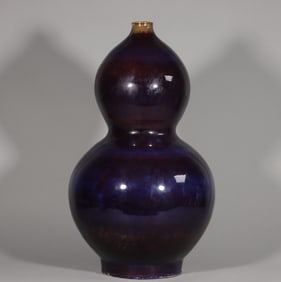 Qing Qianlong kiln glazed gourd bottle
