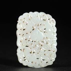 A piece of Hetian Yuxiang Yun Fushou pattern hanging