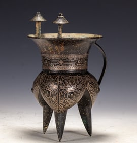 A piece of gold and silver