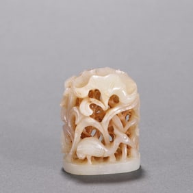 Hetian jade carved "all the way to the branch" stove top