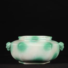 An old collection of Qing Dynasty Qianlong jade green glazed water bowl