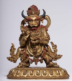 A bronze gilt statue of King Kong of the Qing Dynasty