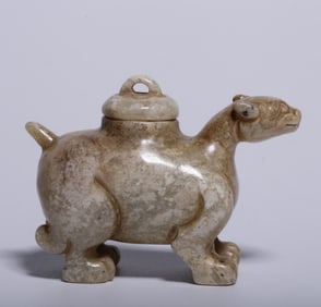 An Exquisite Hetian jade gray skin with Gary beast