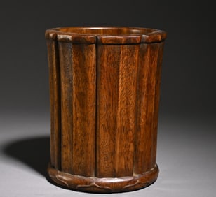 An Exquisite Huali wood pen holder study room ornament