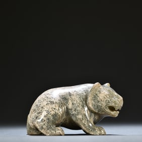 An Exquisite ancient jade beast ornaments