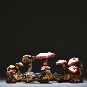 One piece sauce glaze plus color Ganoderma lucidum Ruyi study pen holder