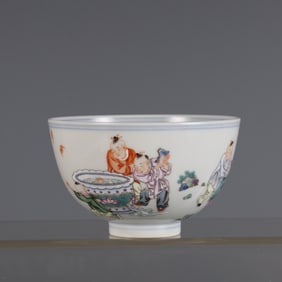 An Exquisite Qing Yongzheng Year pastel Sima Guang broke the teacup