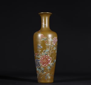 An Exquisite Qing Dynasty Qianlong tea glaze pastel willow leaf bottle