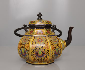 A cloisonné handmade cloisonné enamel eight-sided hand-held jug