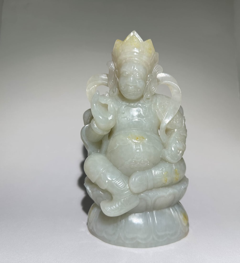 An Exquisite Qing Dynasty Hetian Jade Yellow God of Wealth: Qing Dynasty Hetian Yuhuang God of Wealth Size: H:19.4cm (The Dimensions Of All Batches Are Manually Measured.If You Need More Detailed Information, Please Contact Our Customer Service Before Bidding.