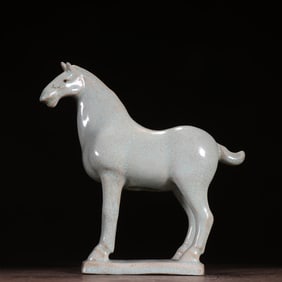 A Republic of China Ru kiln horse ornament