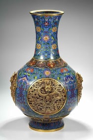 One piece cloisonné enamel four-sided dragon bottle