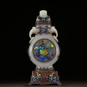A Qing Dynasty silver filigree roasted blue inlay Hetian jade appreciation bottle