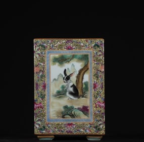 A piece of Qing Dynasty Qianlong Guyuexuan poetry square pen holder