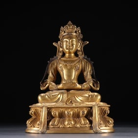 A Qing Dynasty bronze gilt Buddha statue