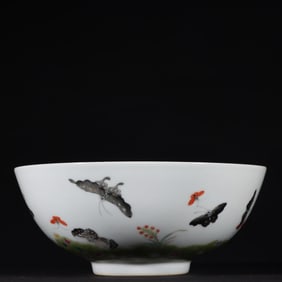 A piece of pastel butterfly love flower bowl