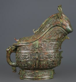 A piece of Western Zhou bronze beast