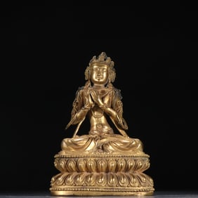 A Qing Dynasty bronze gilt statue of Tara