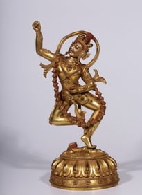 A Qing Dynasty bronze gilt statue of King Kong Haimu