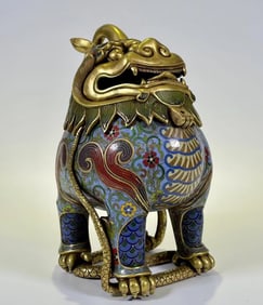 One piece of cloisonné enamel with ends