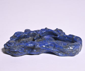 A piece of slapite washed study ornaments