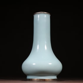 A piece of Qing Longquan kiln silver painted gold poetry bottle