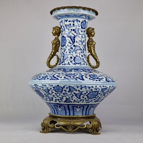 A blue and white twined branch lotus pattern inlaid with copper goddess amphora flat belly bottle