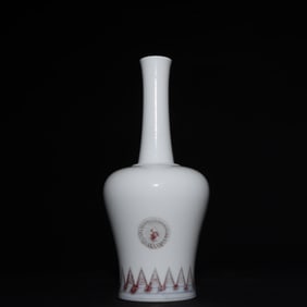 A piece of Qing Kangxi glaze red rattle
