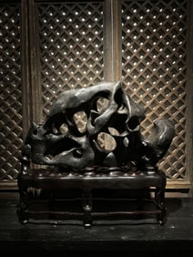 A hall Taihu Lake stone heavy weapon Hengfeng