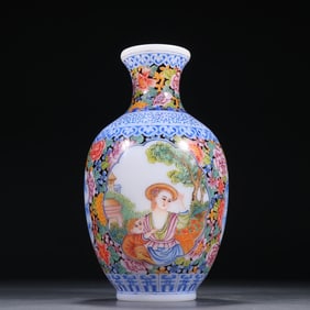 A bottle of clear material tire painting enamel figure appreciation