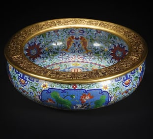 A cloisonné enamel gourd