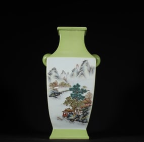 A piece of Qianlong pastel elephant ear vase from the Qing Dynasty