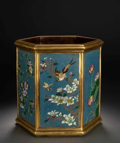One piece of copper gilt cloisonné cloisonné enamel hexagonal flower and bird pen holder