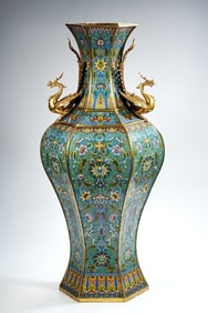 A cloisonné enamel phoenix ear hexagonal bottle