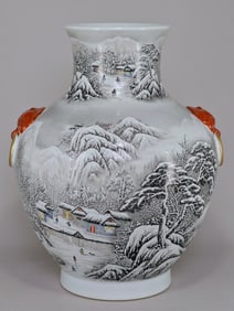 A piece of the Qianlong year of the Qing Dynasty snow landscape pattern auxiliary first bottle