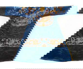 A Ming Dynasty blue silk dragon robe